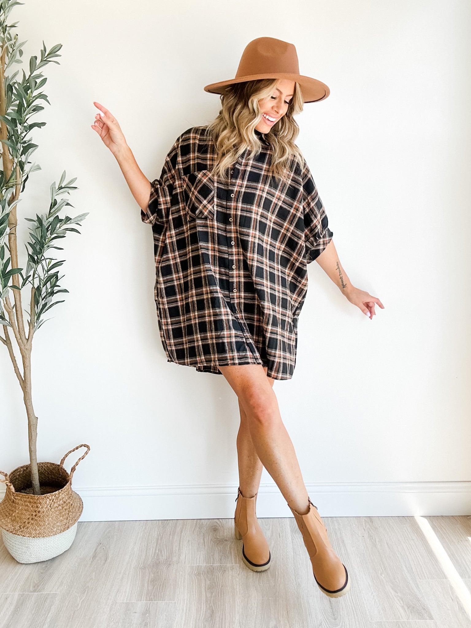 純正売れ筋 Checkered Pleats Long Shirt Dress - nbqc.cz