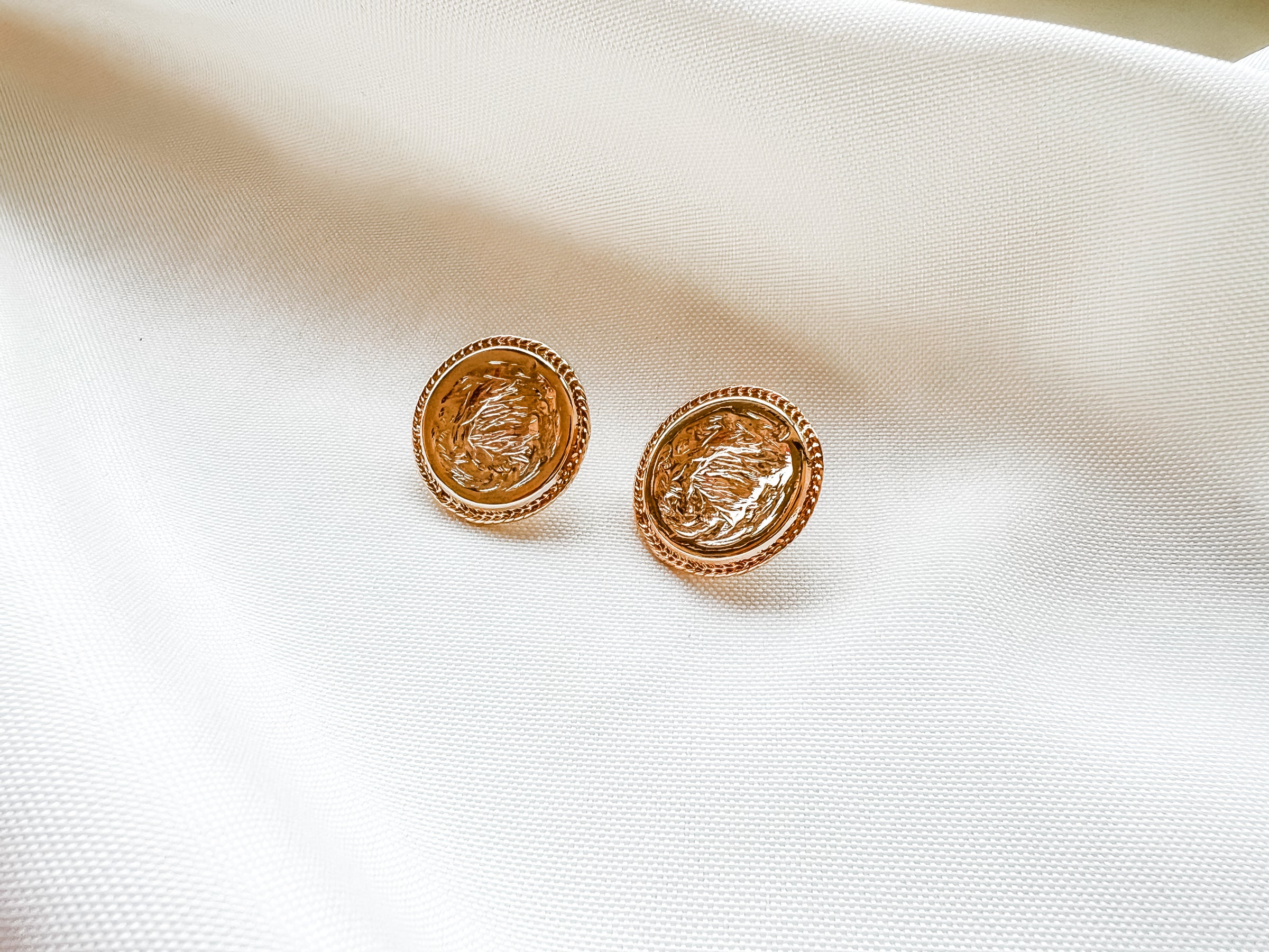 Brass Button Studs